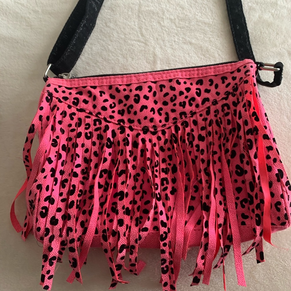 pink leopard print purse